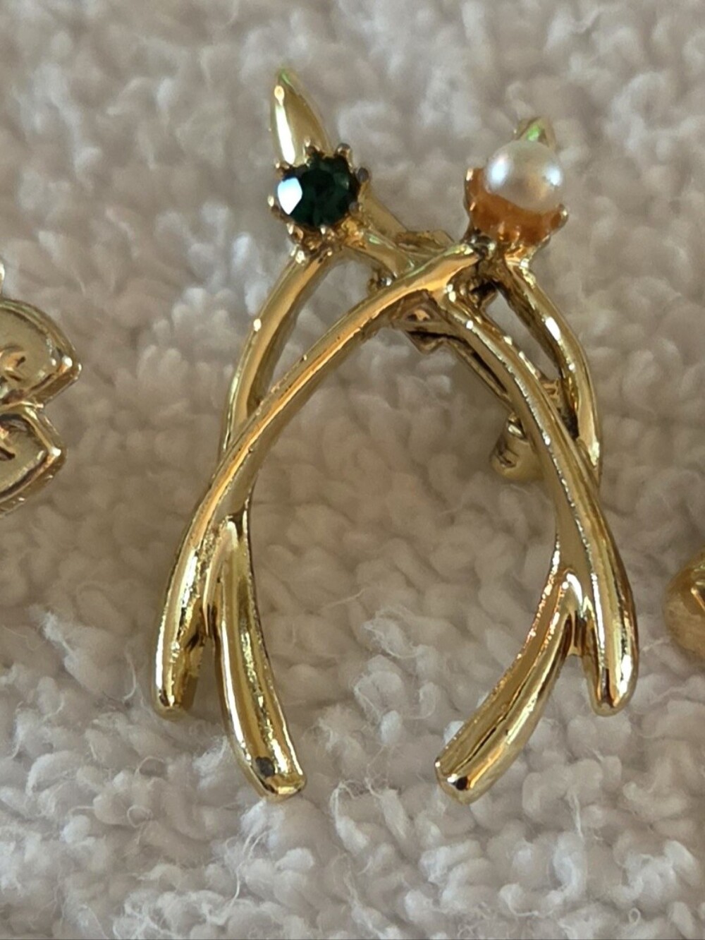 Vintage Gold Tone Brooch Pin Lot 10pc Teddy Bear(Avon) & Calla Lily Bouquet&more - Picture 13 of 14